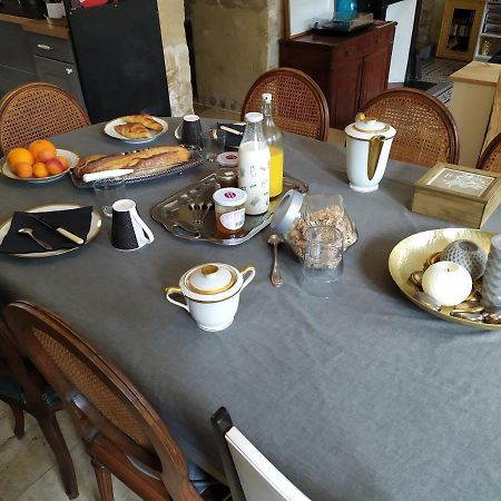 Chambre D'Hote En Famille Μπαγιέ Εξωτερικό φωτογραφία