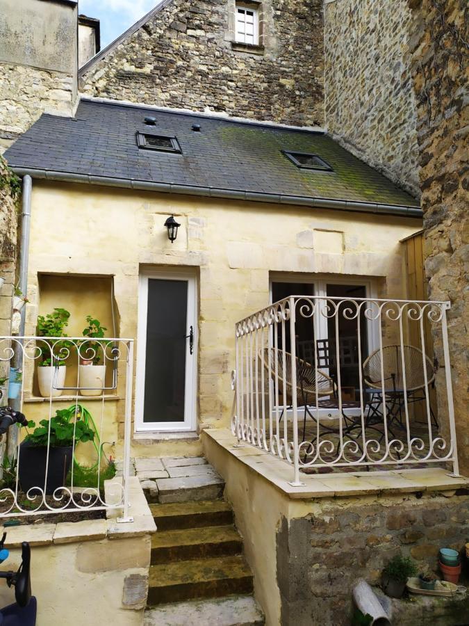 Chambre D'Hote En Famille Μπαγιέ Εξωτερικό φωτογραφία